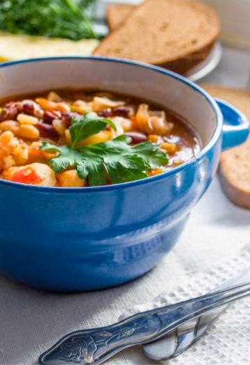 stufato di salsiccia e fagioli toscano